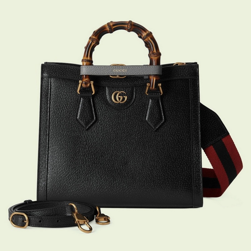 Gucci Handbags 735